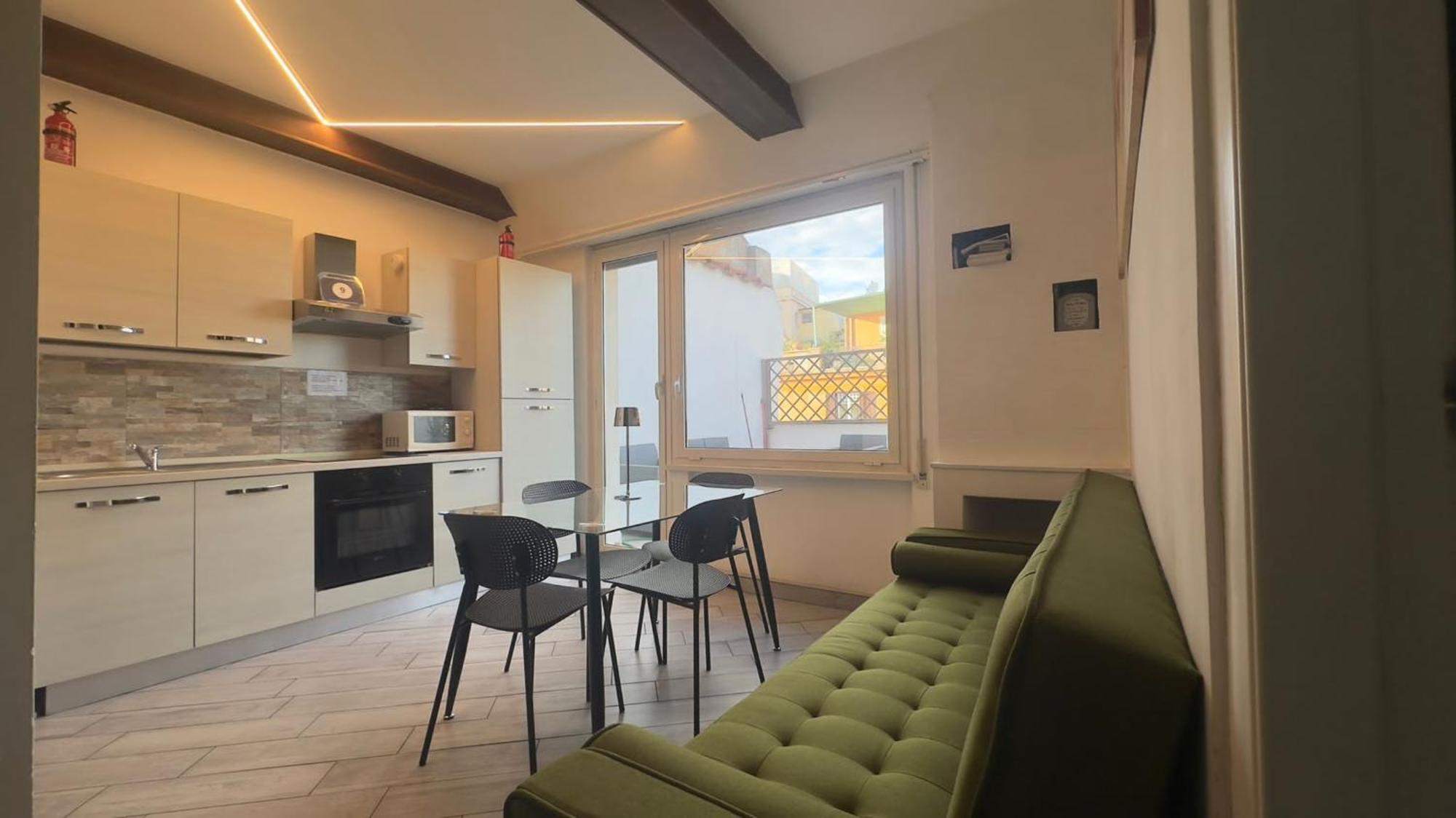 Rome Apartment With Terrace Autonomous Rom